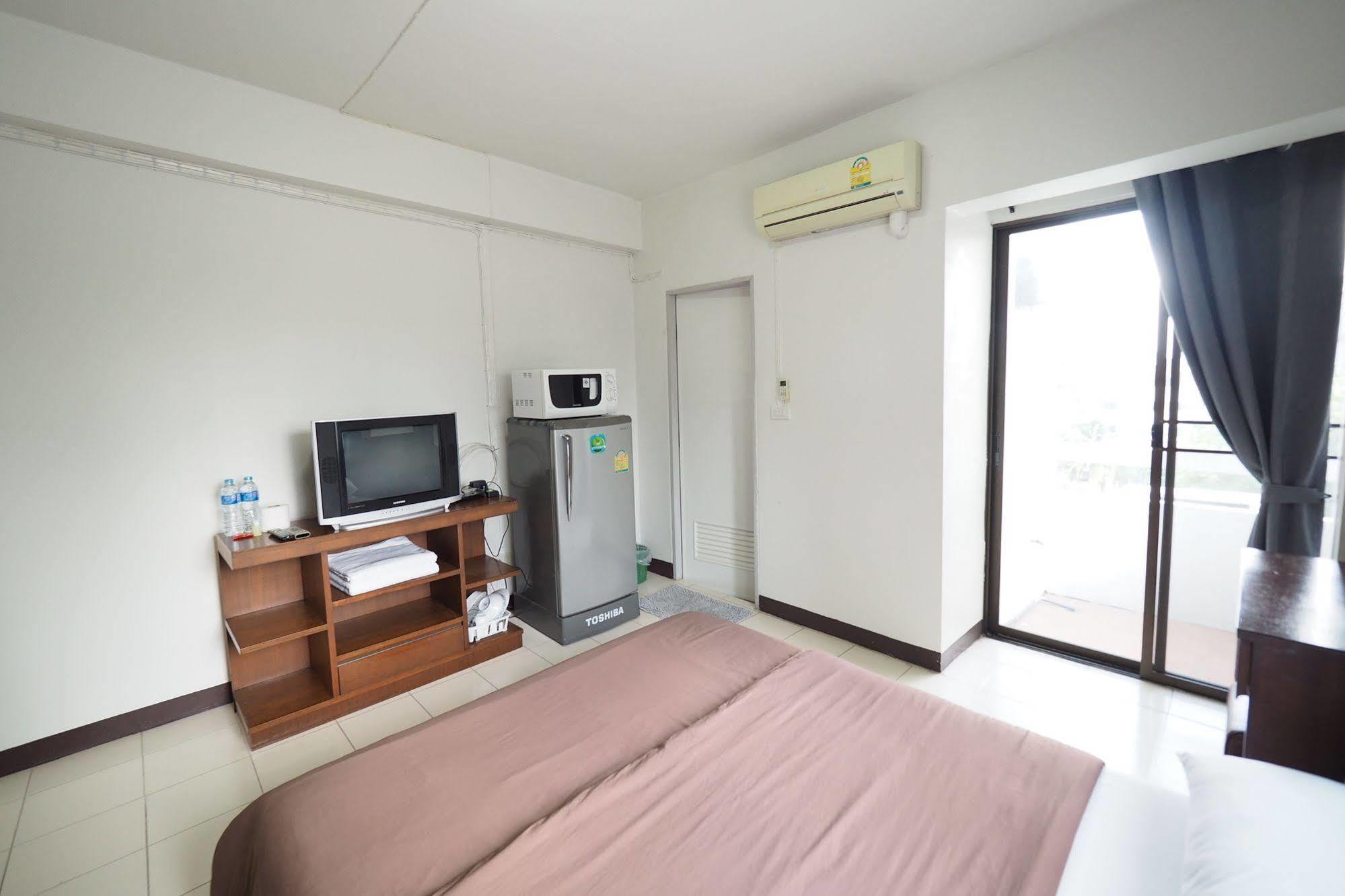 Living Naraa Place Bangkok Exterior photo